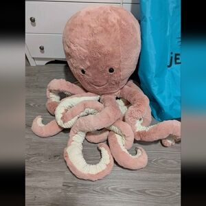 Gigantic jellycat octopus NEW PRICE IS FIRM